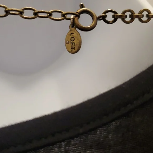 Loft Necklace - Starburst Pattern - Picture 4 of 4